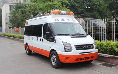 公路局治超专用车