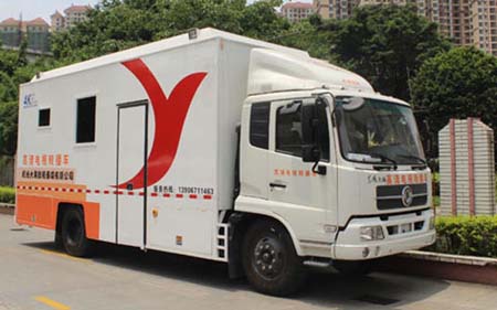 大型电视转播专用车