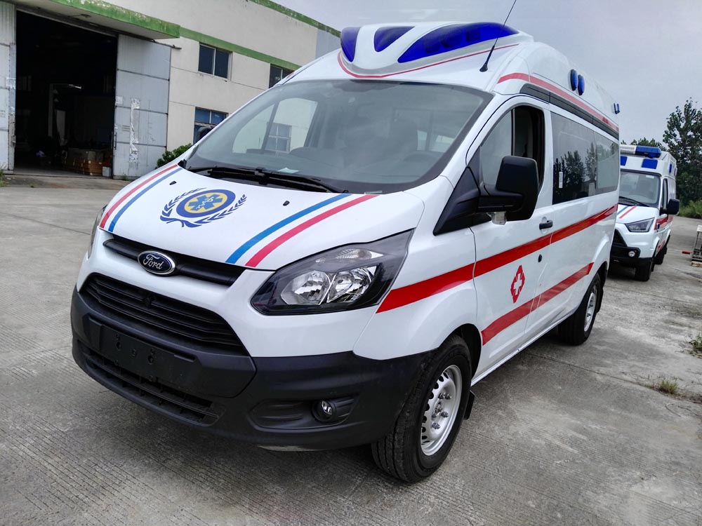 新全顺V362救护车