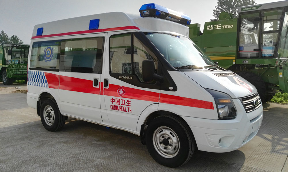 全顺v348短轴监护型救护车