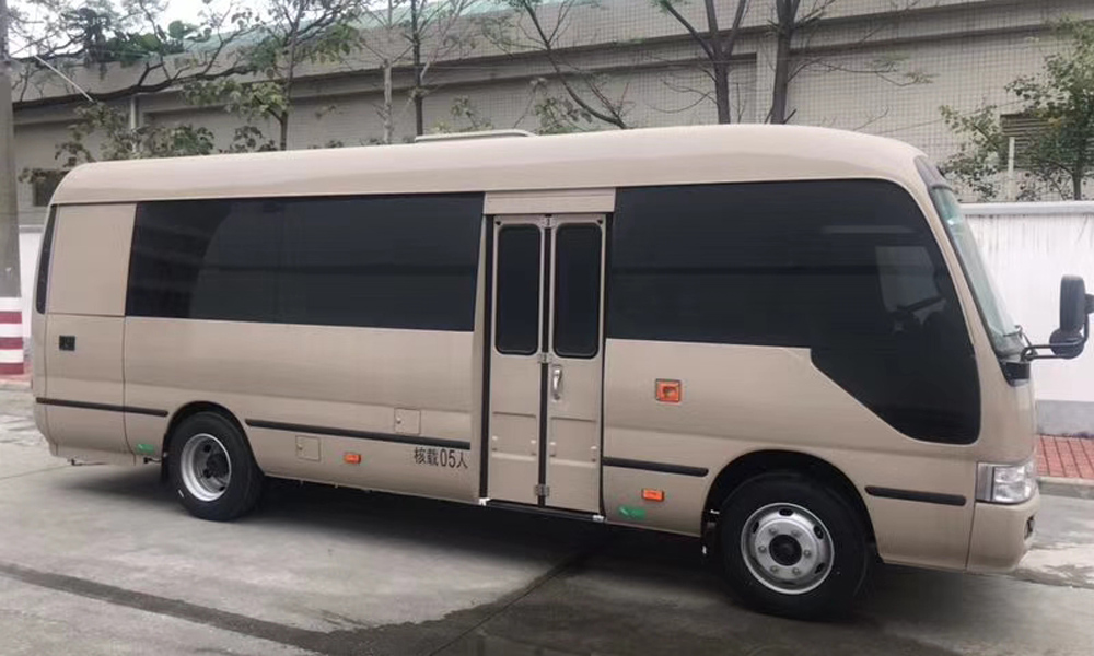 金龙牌7米体检车（流动医疗车）