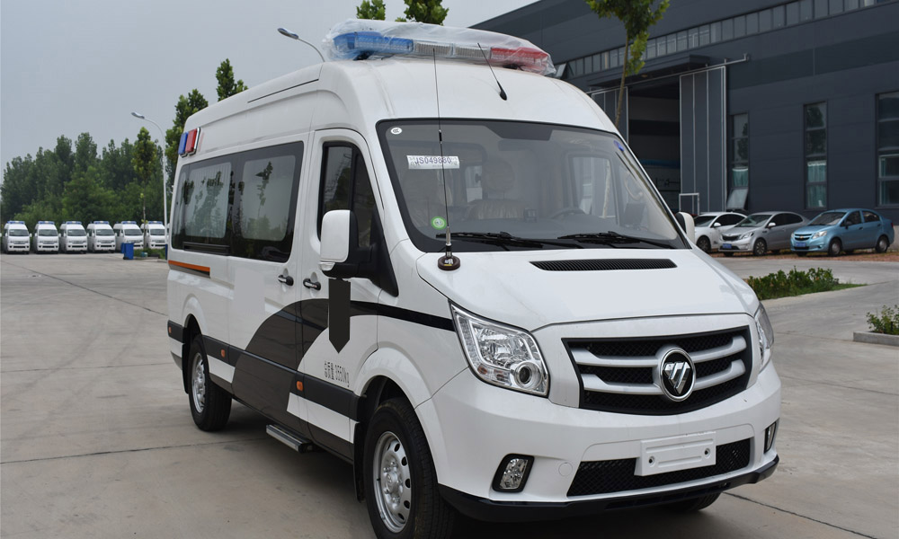 图雅诺警用救护车